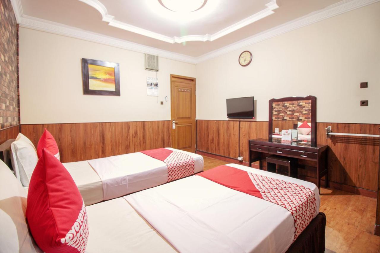 Vaccinated Staff - Oyo 352 Homestay Sabang บันดุง ภายนอก รูปภาพ